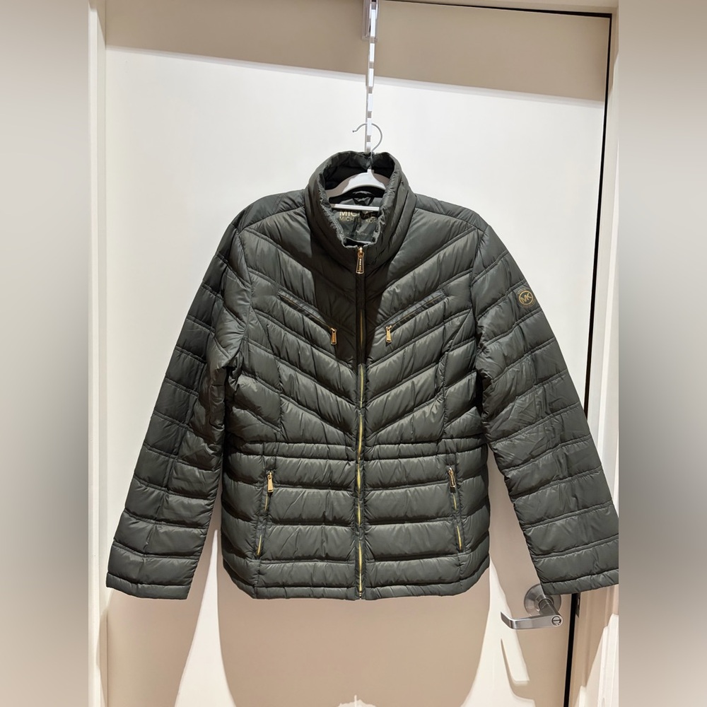 MICHAEL Michael Kors Dark Green Packable Puffer Jacket~ size XL